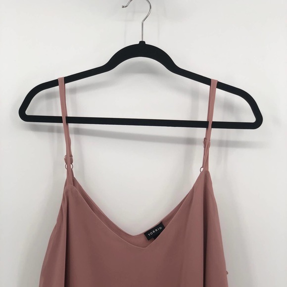 Torrid Sleeveless Cami Top Spaghetti Strap V-Neck Brown Size 2 - Picture 2 of 8